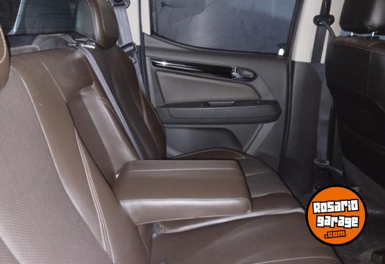Camionetas - Chevrolet 2019 High Country 4x4 2019 Diesel 57600Km - En Venta
