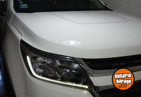 Camionetas - Chevrolet 2019 High Country 4x4 2019 Diesel 57600Km - En Venta