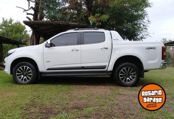 Camionetas - Chevrolet 2019 High Country 4x4 2019 Diesel 57600Km - En Venta