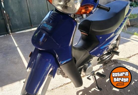 Motos - Motomel BLITZ 2025 Nafta 3200Km - En Venta
