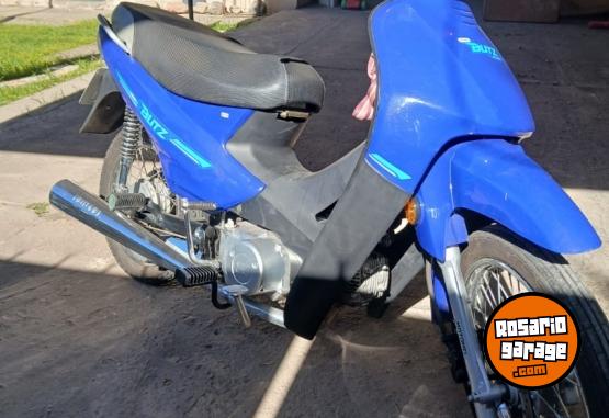 Motos - Motomel BLITZ 2025 Nafta 3200Km - En Venta