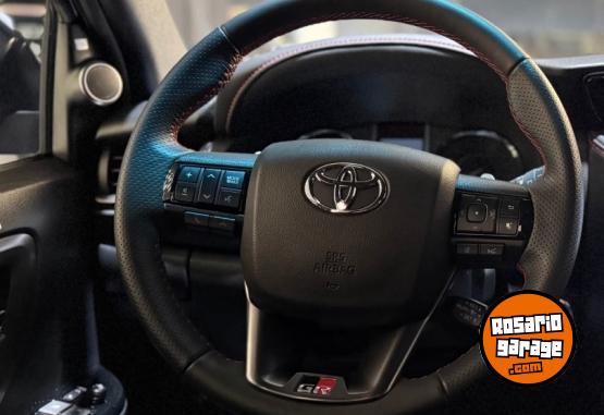 Camionetas - Toyota SW4 GR SPORT 4X4 2025 Diesel 10000Km - En Venta