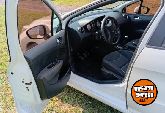 Autos - Peugeot 308 allure 1.6 2015 Nafta 158000Km - En Venta