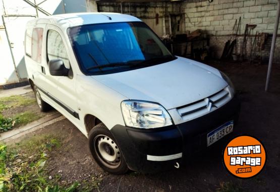 Utilitarios - Citroen Berlingo 2021 Diesel 94000Km - En Venta