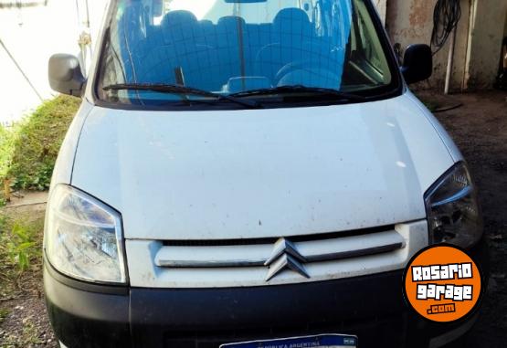 Utilitarios - Citroen Berlingo 2021 Diesel 94000Km - En Venta