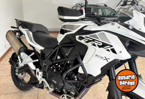 Motos - Benelli TRK 502X 2023 Nafta 6593Km - En Venta