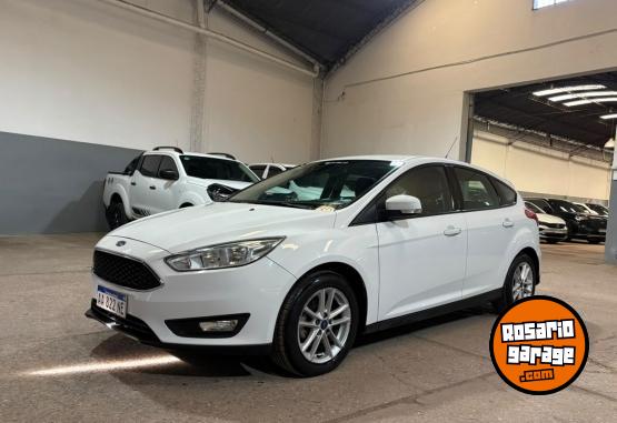 Autos - Ford Focus S 1.6 2017 Nafta 130000Km - En Venta