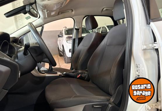 Autos - Ford Focus S 1.6 2017 Nafta 130000Km - En Venta