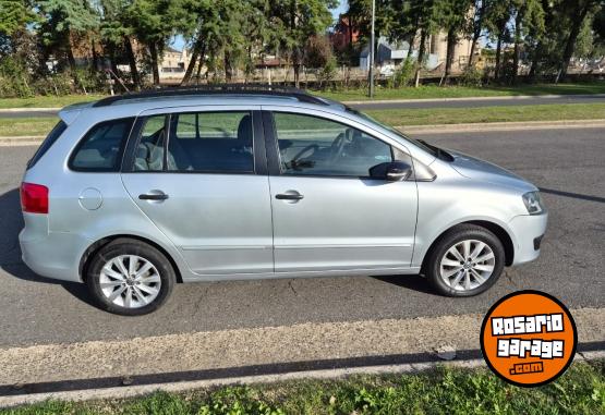 Autos - Volkswagen SURAN TRENDLINE 2012 Nafta 160000Km - En Venta