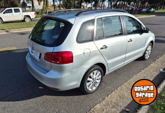 Autos - Volkswagen SURAN TRENDLINE 2012 Nafta 160000Km - En Venta
