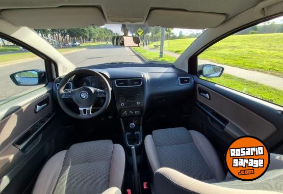 Autos - Volkswagen SURAN TRENDLINE 2012 Nafta 160000Km - En Venta