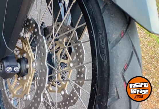 Motos - Honda AFRICA TWIN AUTOMATICA 2021 Nafta 36000Km - En Venta