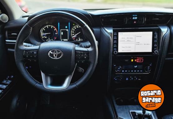 Camionetas - Toyota SW4 SRX 204 CV 7 ASIENTOS 2023 Diesel 90000Km - En Venta