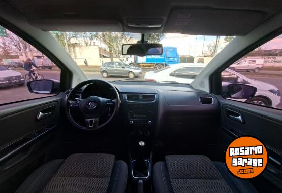 Autos - Volkswagen Suran 2011 Nafta 184000Km - En Venta