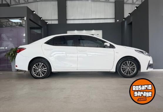 Autos - Toyota Corolla XEI Pack 1.8 2019 GNC 160000Km - En Venta