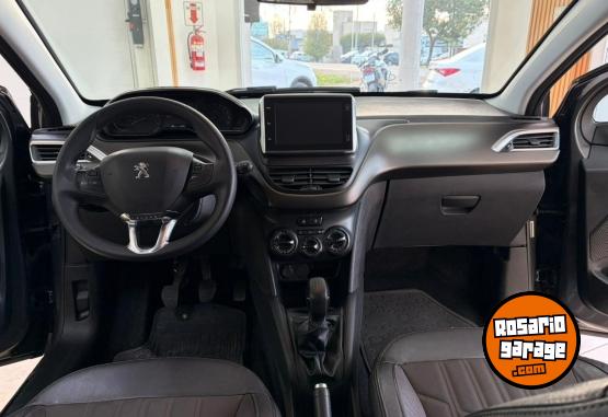 Autos - Peugeot 2008 CROSSWAY 2019 Nafta 80000Km - En Venta