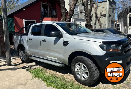 Camionetas - Ford Ranger 2016 GNC 196000Km - En Venta