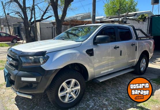 Camionetas - Ford Ranger 2016 GNC 196000Km - En Venta