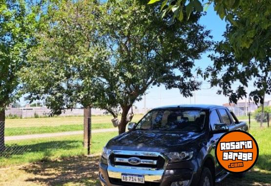 Camionetas - Ford XLT 4X2 2017 Nafta 29500Km - En Venta