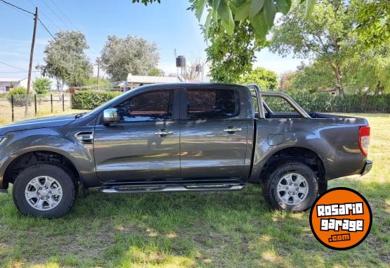 Camionetas - Ford XLT 4X2 2017 Nafta 29500Km - En Venta