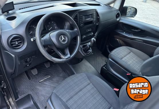 Utilitarios - Mercedes Benz Vito 111 CDI furgón mixto 2017 Diesel 203000Km - En Venta