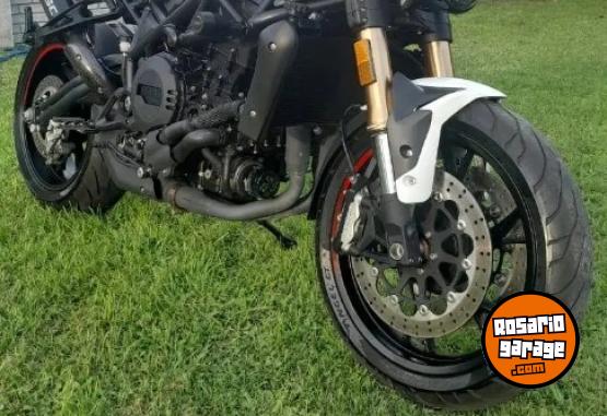 Motos - Benelli 752 2023 Nafta 5500Km - En Venta