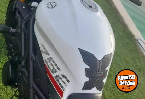 Motos - Benelli 752 2023 Nafta 5500Km - En Venta
