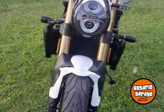 Motos - Benelli 752 2023 Nafta 5500Km - En Venta