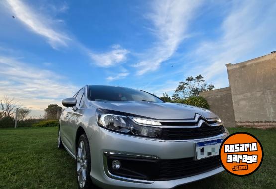 Autos - Citroen C4 lounge fell pack 115 2022 Diesel 60000Km - En Venta