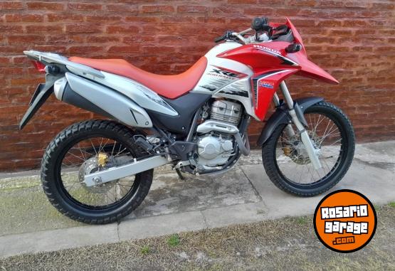 Motos - Honda Xre300 rally hrc 2013 Nafta 7900Km - En Venta