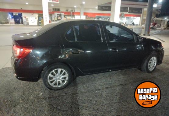 Autos - Renault Renault logan expresión 2014 GNC 138000Km - En Venta