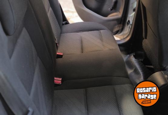 Autos - Peugeot 307 2009 Nafta 185000Km - En Venta