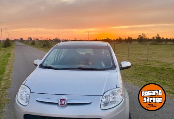 Autos - Fiat Palio Attractive 2017 GNC 118500Km - En Venta
