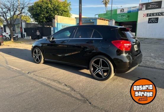 Autos - Mercedes Benz A 200 Urban 2013 Nafta 110000Km - En Venta