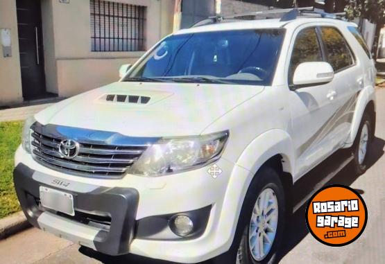 Camionetas - Toyota Hilux SW4 SRV 3.0 TDI 2013 Diesel 107000Km - En Venta