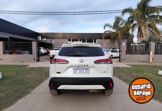 Autos - Toyota Corolla Cross XEI CVT 2022 Nafta 63000Km - En Venta