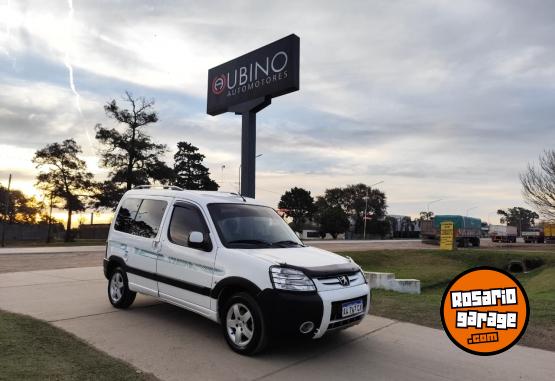 Utilitarios - Peugeot Partner Patagonica 1.6N 2017 Nafta 71700Km - En Venta