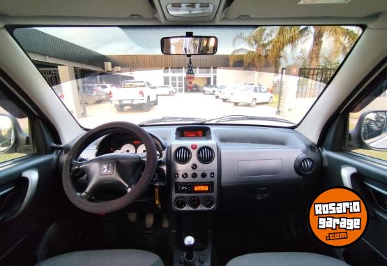 Utilitarios - Peugeot Partner Patagonica 1.6N 2017 Nafta 71700Km - En Venta