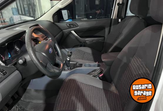 Camionetas - Ford Ranger xls 2013 Diesel 151000Km - En Venta