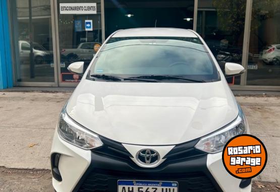 Autos - Toyota Yaris XS CVT 2025 Nafta 45000Km - En Venta