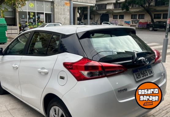 Autos - Toyota Yaris XS CVT 2025 Nafta 45000Km - En Venta