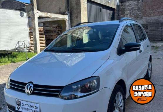 Autos - Volkswagen Suran Trendline 1.6 GN 2015 GNC 140000Km - En Venta