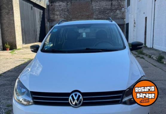 Autos - Volkswagen Suran Trendline 1.6 GN 2015 GNC 140000Km - En Venta