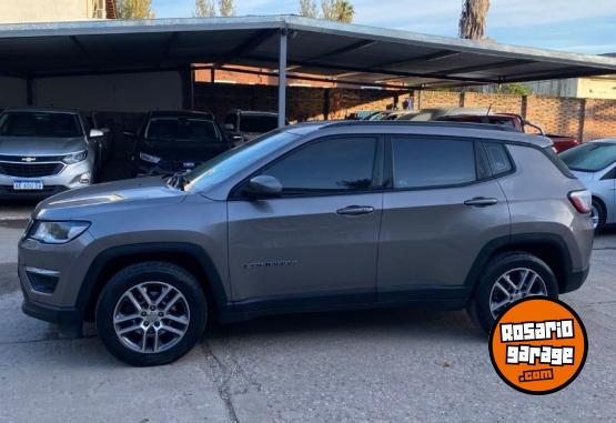 Camionetas - Jeep Compass Sport 2.4 MT 2020 Nafta 76000Km - En Venta