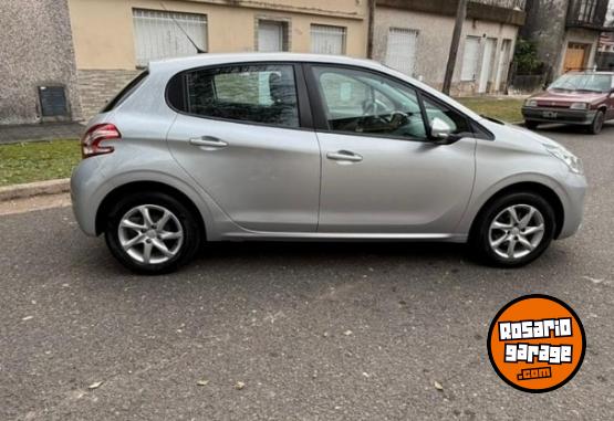 Autos - Peugeot 208 1.6 TOUCHSCREEN 2016 Nafta - En Venta