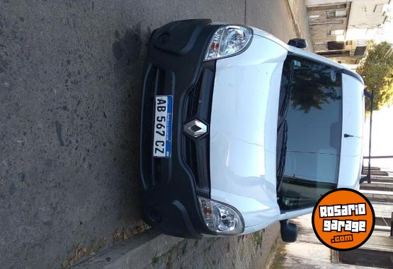 Utilitarios - Renault Kangoo 2017 GNC 154000Km - En Venta