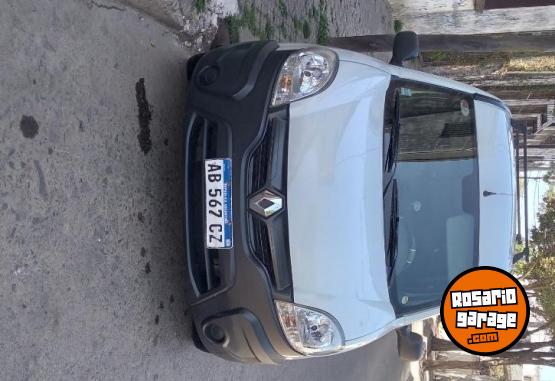 Utilitarios - Renault Kangoo 2017 GNC 155000Km - En Venta