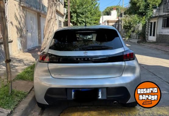 Autos - Peugeot 208 2021 Nafta 56000Km - En Venta