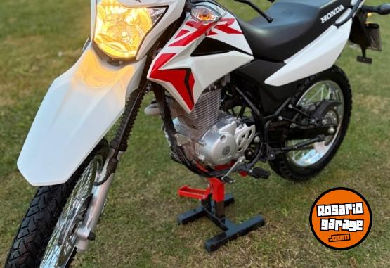 Motos - Honda Xr 150 2024 Nafta 2600Km - En Venta