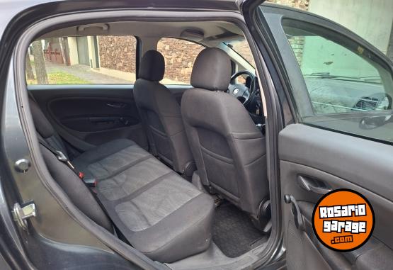 Autos - Fiat Punto xle 1.4 2010 Nafta 105000Km - En Venta